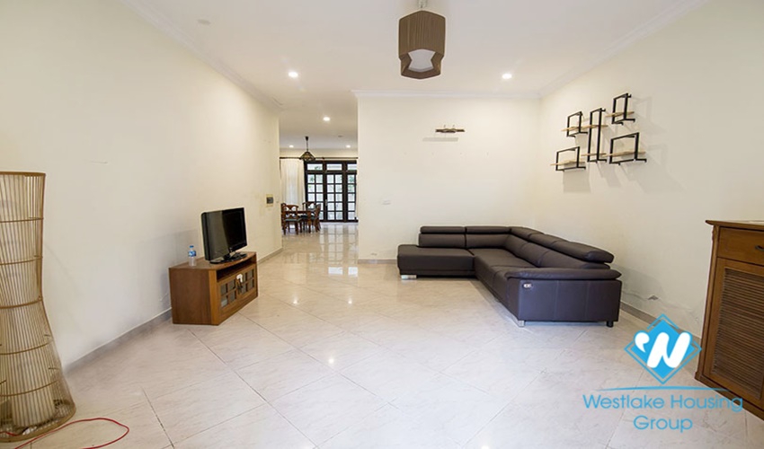 Nice villa near unis school for rent